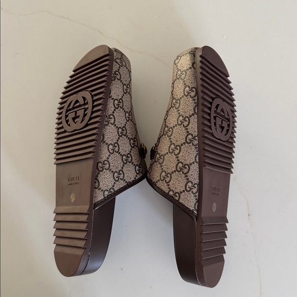 Beige and Brown Slip-On Mules with Gold Detail - Picture 3 of 5